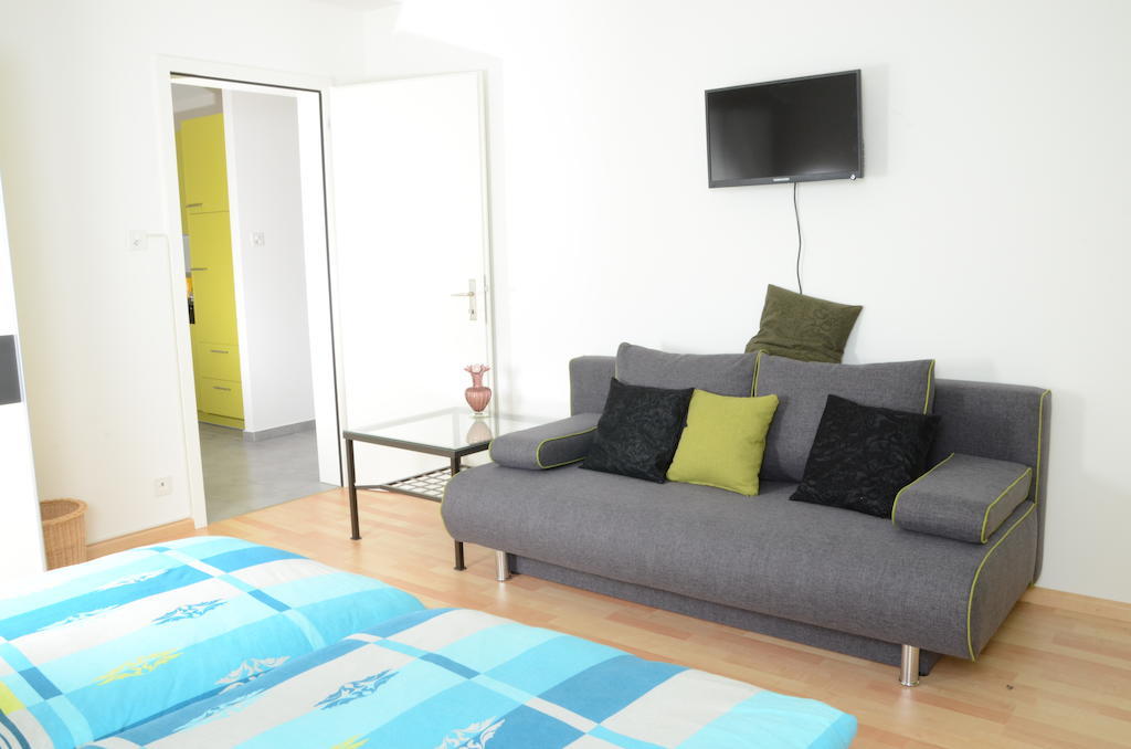 Guesthouse Casa Esperanza Basel Bagian luar foto